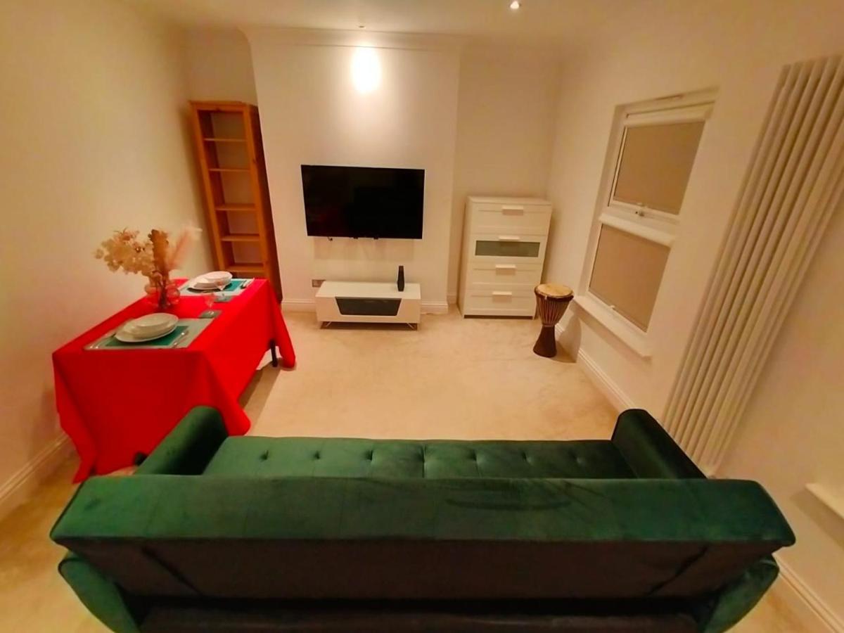 Fully-Equipped Flat In The City Of London. Exteriör bild